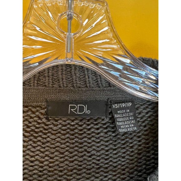 RDI Pullover Sweater Womens XS Ash Gray Cable Knit Long Sleeve Crew Neck NWT - Picture 3 of 6